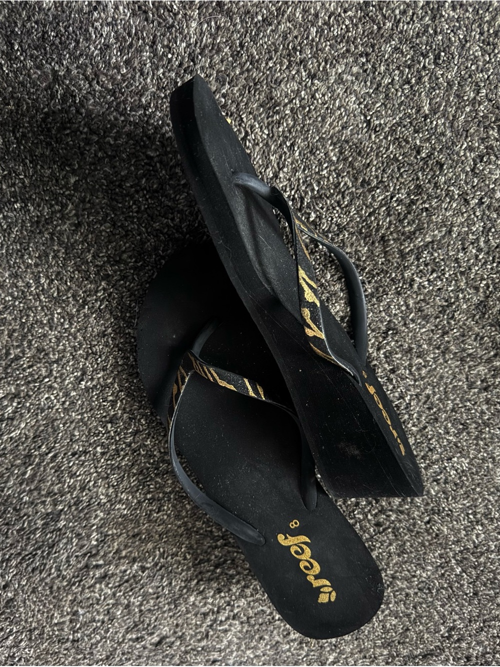 Reef Women’s Black Wedge Sandals with Gold Zebra Strap - Picture 2 of 2